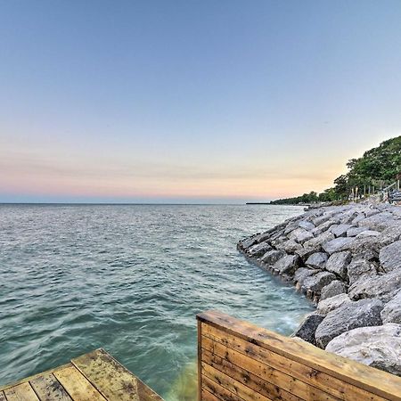 East Tawas Cabin With Lake Huron Access And Views Екстер'єр фото