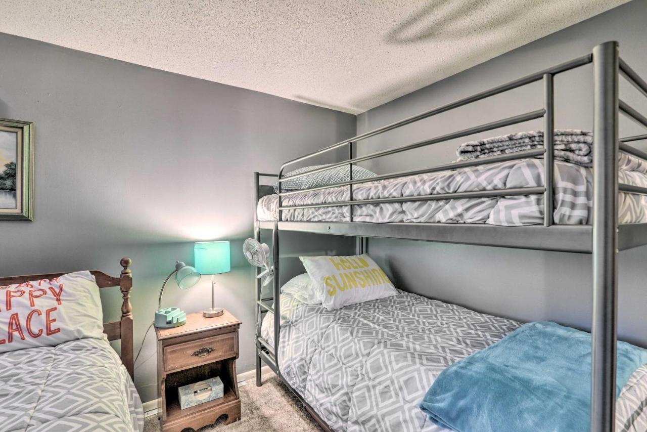 East Tawas Cabin With Lake Huron Access And Views Екстер'єр фото